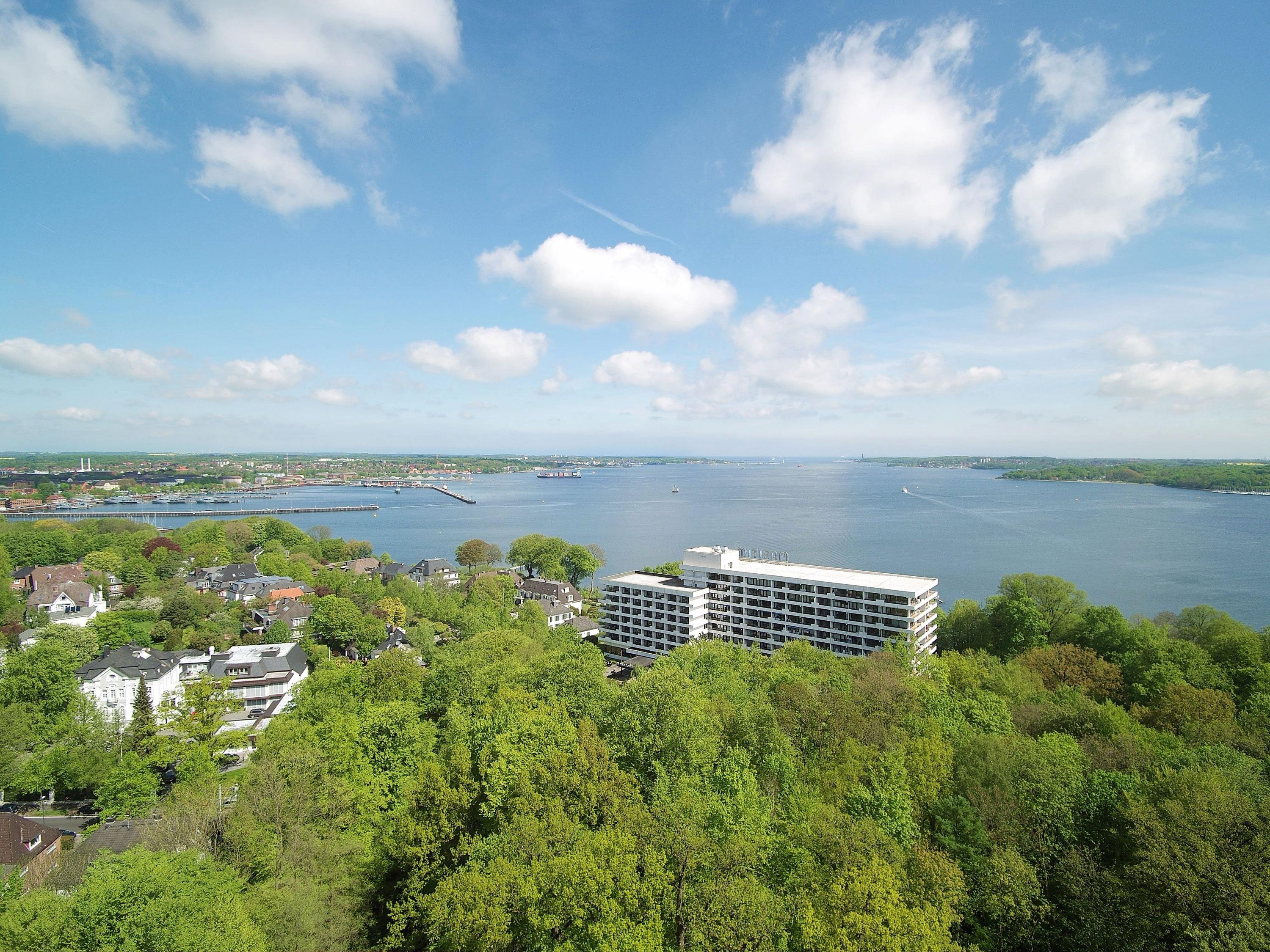 Maritim Hotel Bellevue Kiel Exterior photo